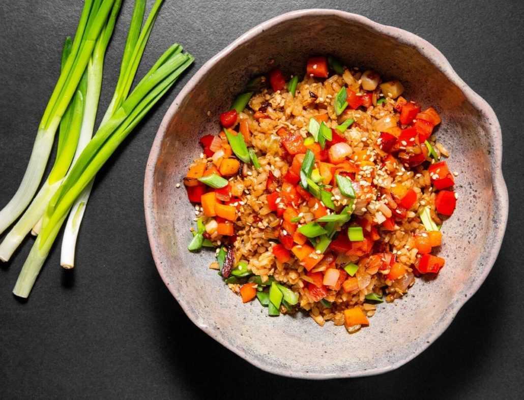 Рис с овощами в духовке: подборка рецептов на любой вкус
