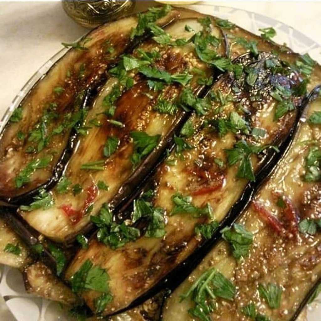 Как быстро и вкусно засолить баклажаны: 4 проверенных рецепта