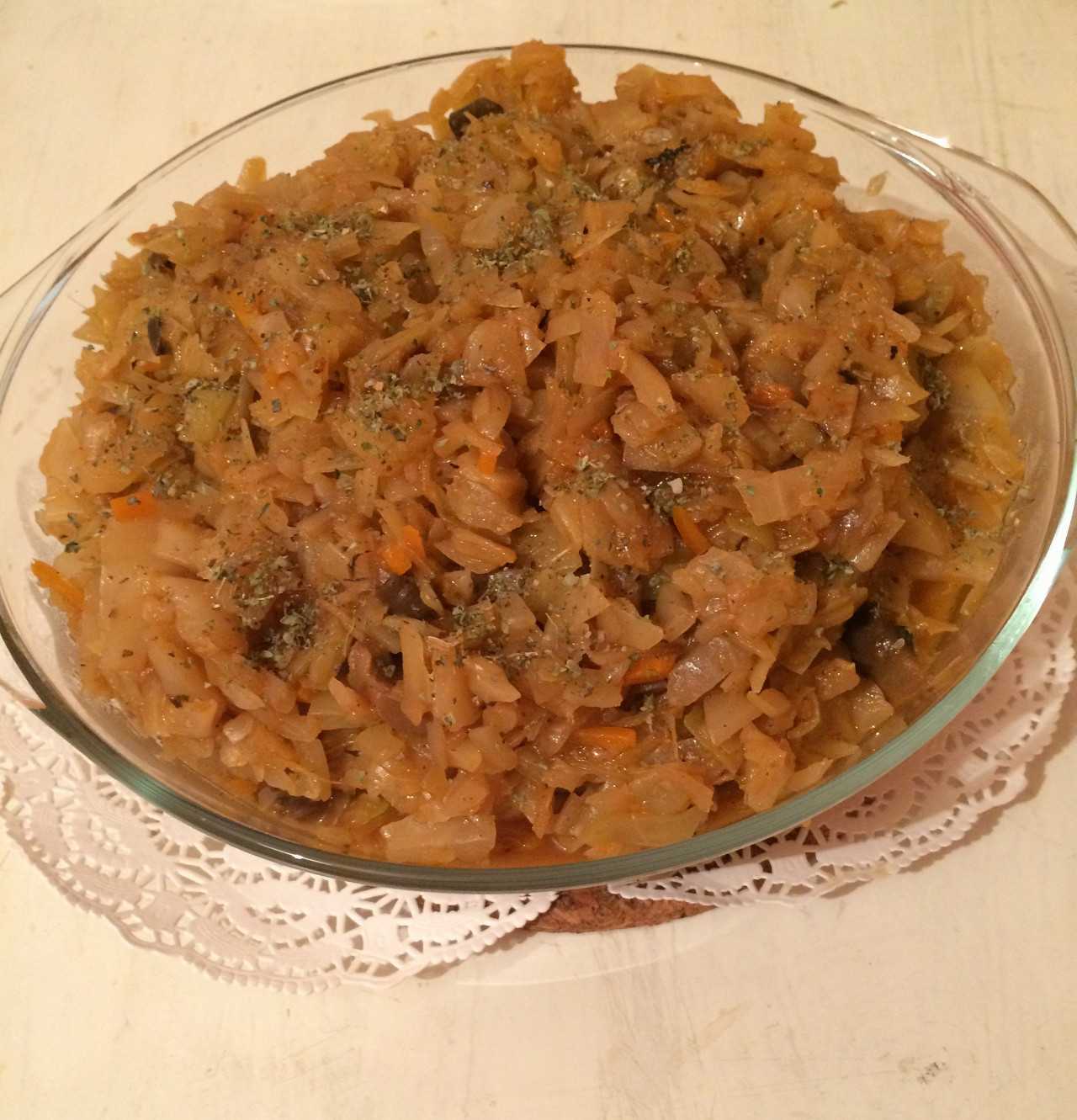 Солянка с сосисками и капустой по-деревенски – простой рецепт