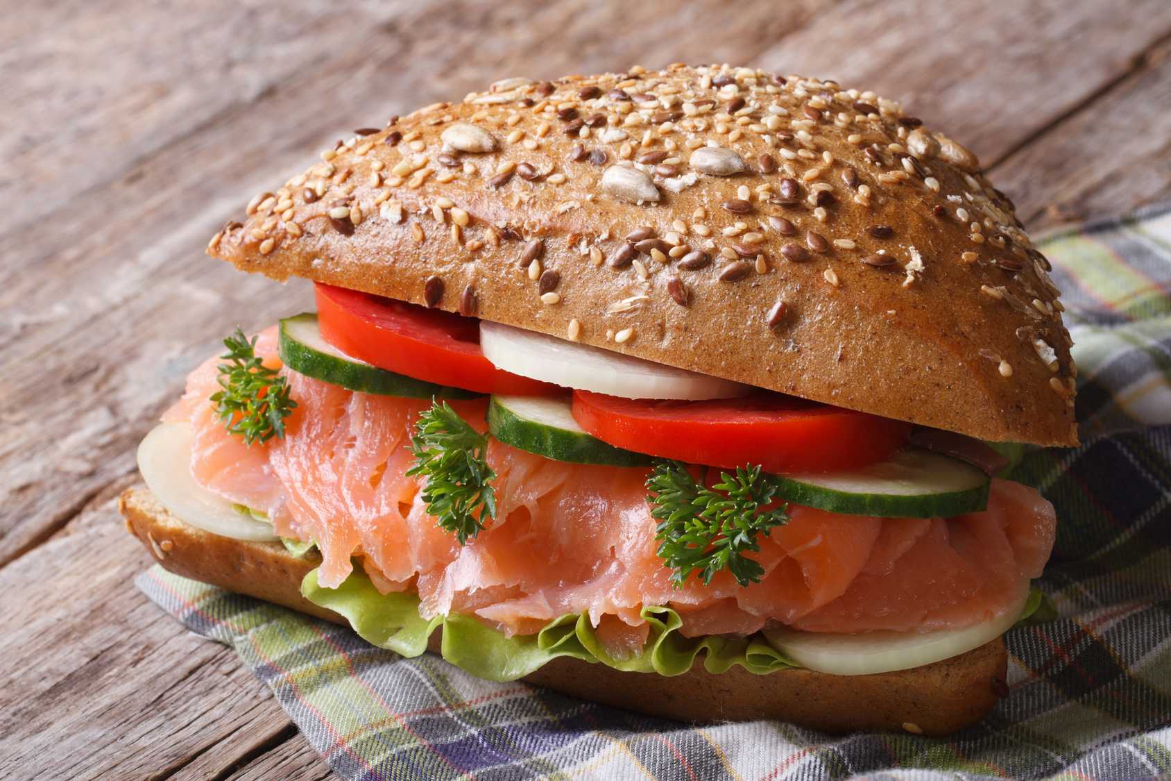 Бутерброды — рецепты вкусной горячей закуски на скорую руку, приготовленной в духовке, на сковороде, в мультиварке