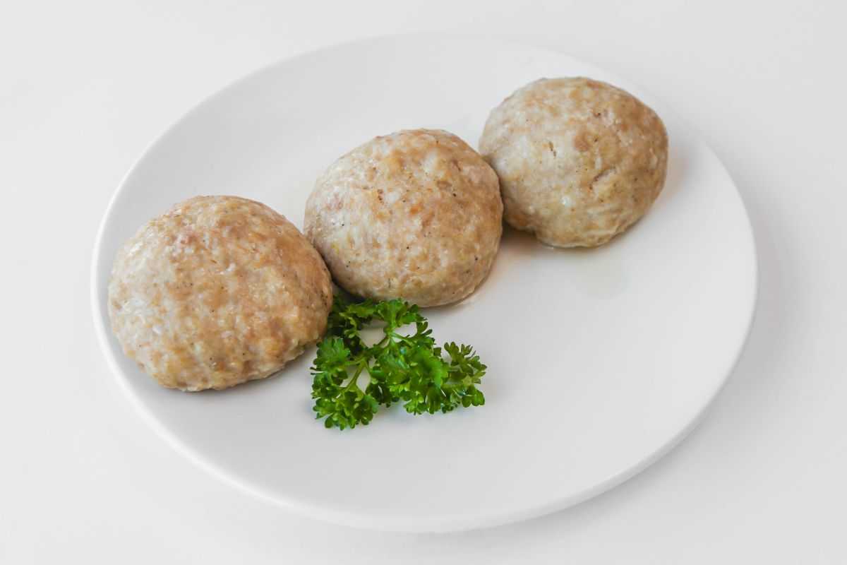 Вкусные котлеты на пару в пароварке и без пароварки из мяса, крупы, овощей. рецепты котлет на пару в пароварке и без неё