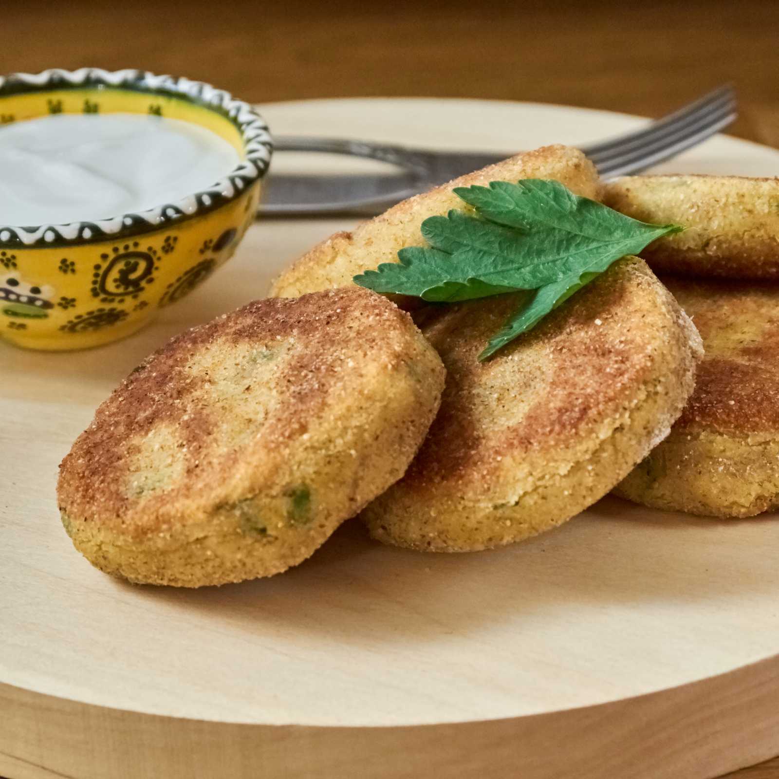 Постные гороховые котлеты - 13 пошаговых фото в рецепте