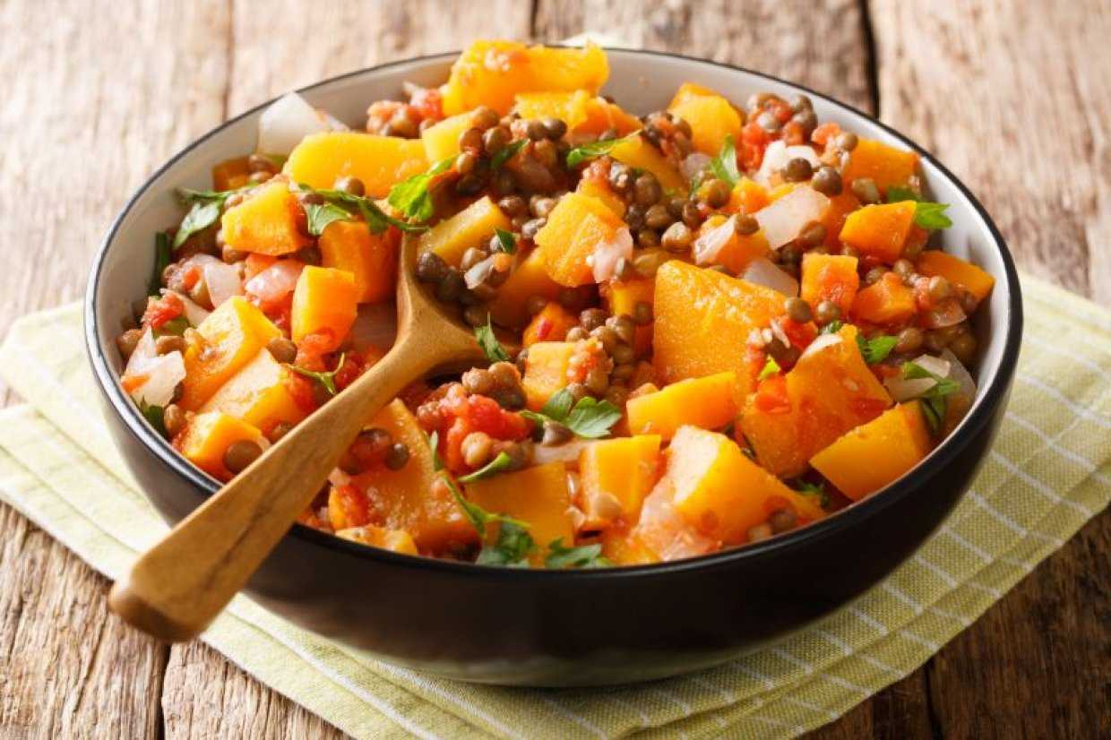 Овощное рагу с рисом и мясом