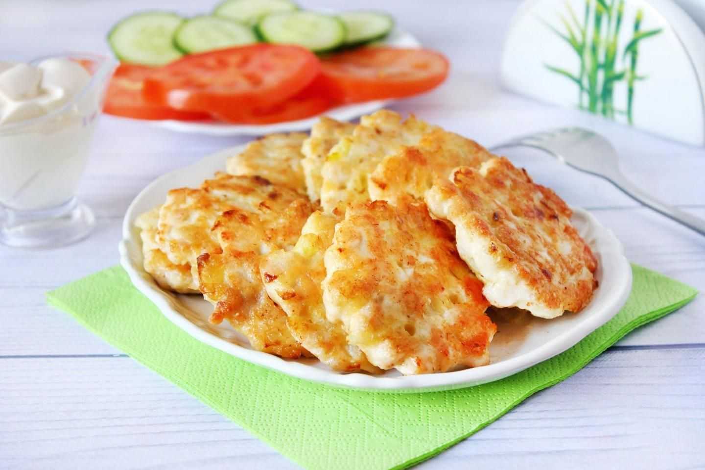 Куриные котлеты. 10 самых сочных и нежных рецептов из куриного фарша