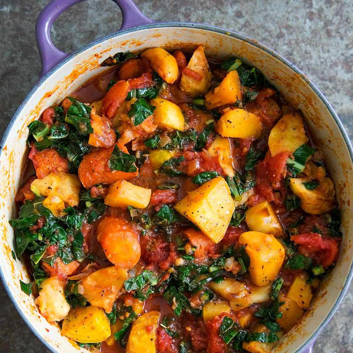 Овощное рагу: 4 рецепта с картошкой, капустой, кабачками и мясом