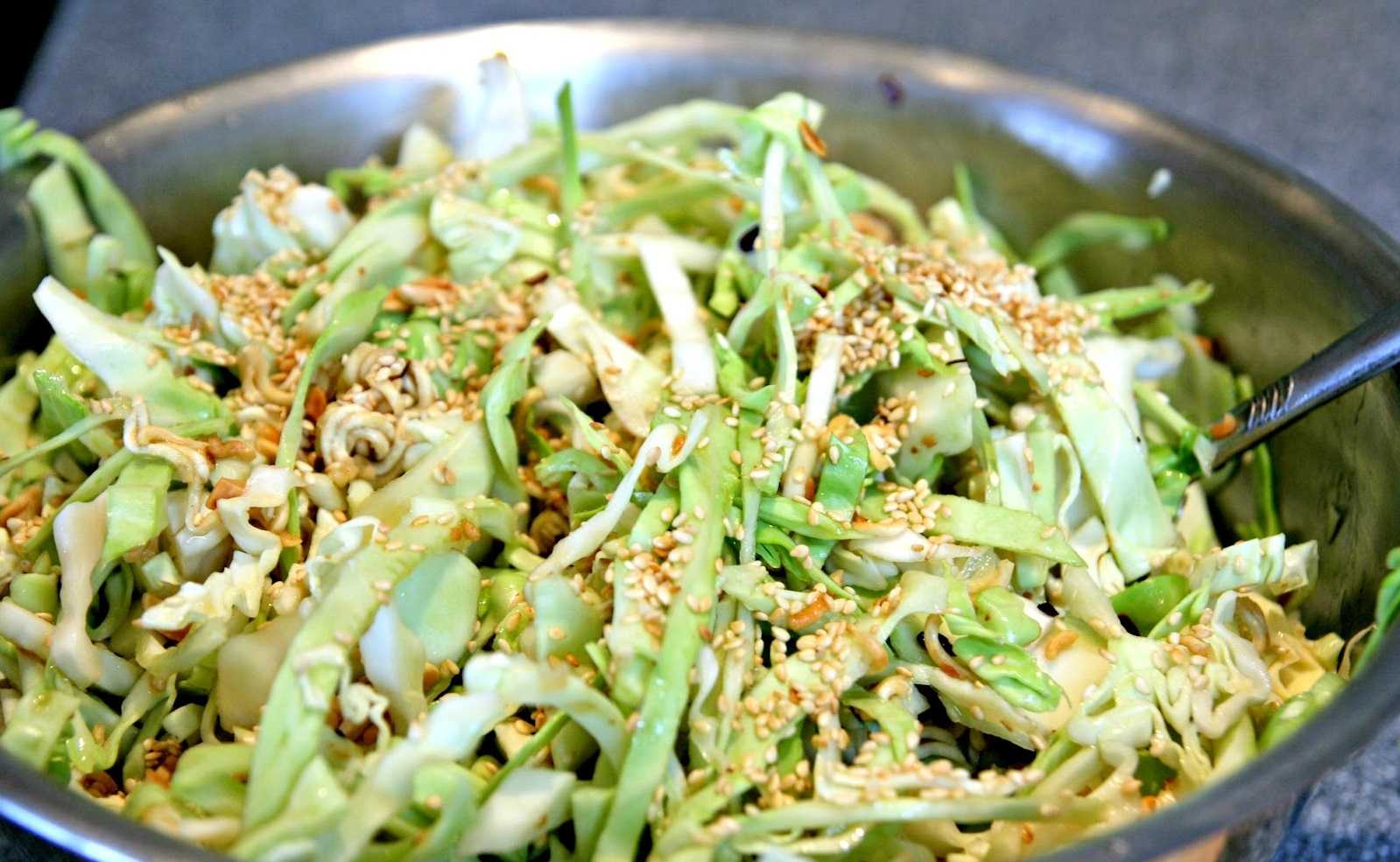20 салатов из пекинской капусты, вкуснее которых вы еще не ели