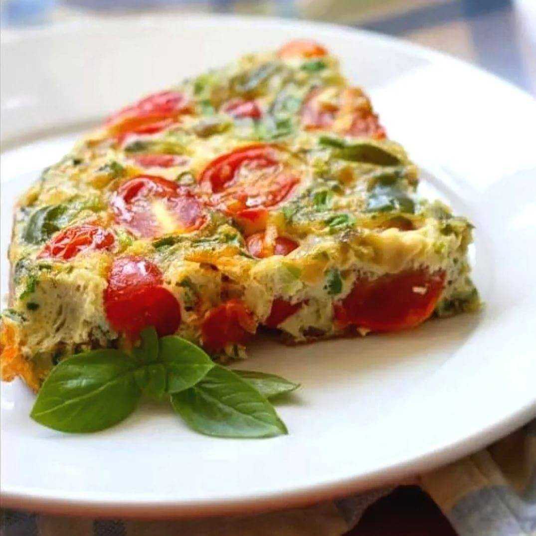 Что приготовить на завтрак быстро и вкусно из яиц?  15 идей на скорую руку