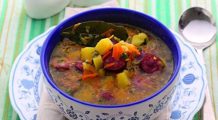 Гороховый суп с копченой колбасой - вкусный рецепт с пошаговым фото