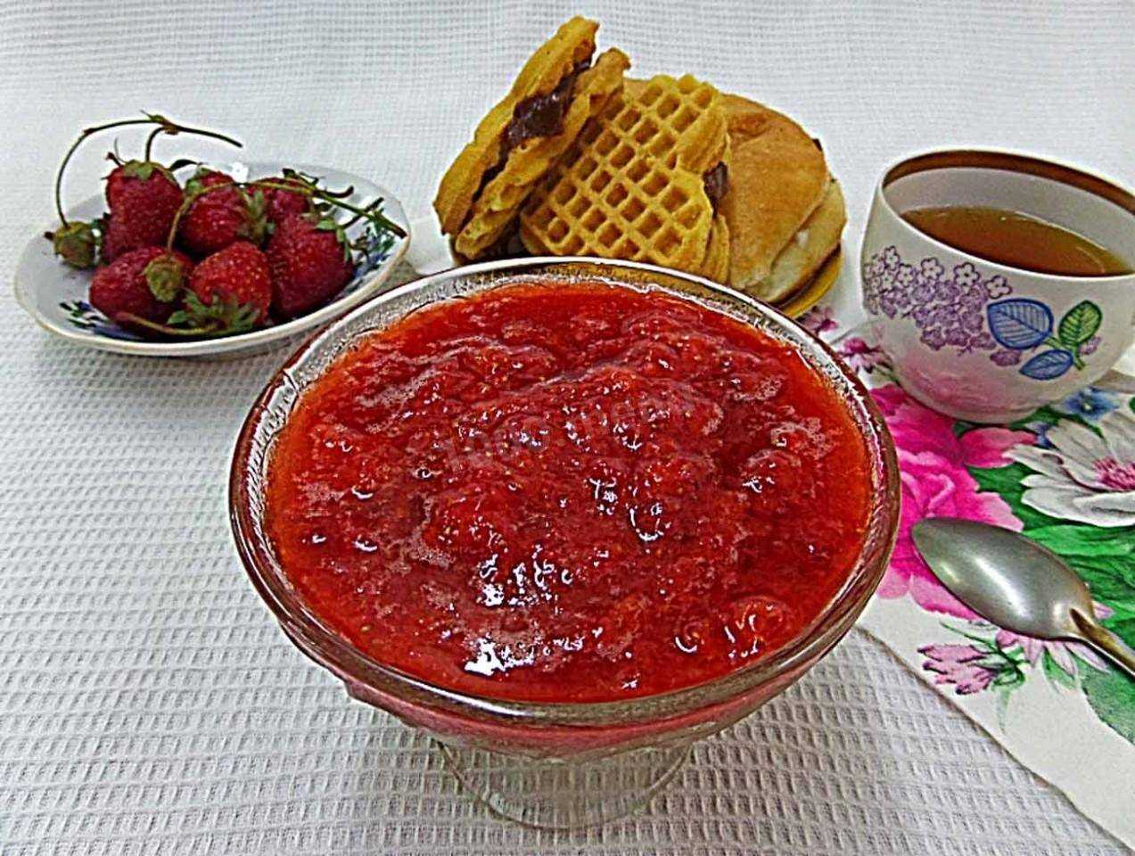 Клюква с сахаром на зиму без варки: способы приготовления