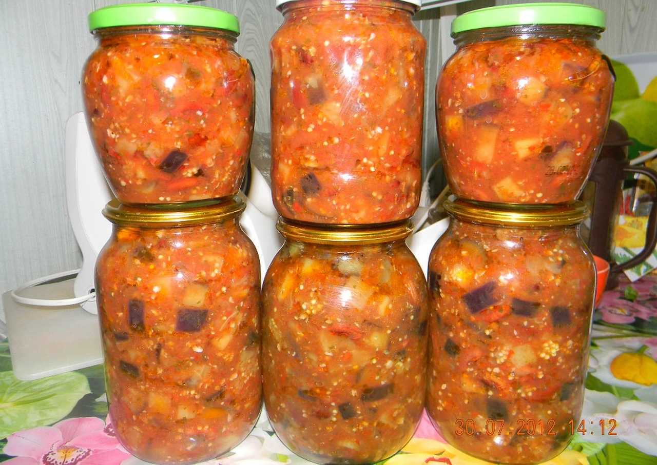 Консервированный салат из фасоли