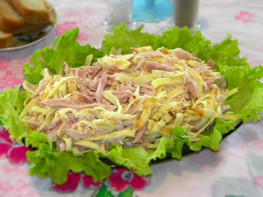 Начинки для блинов несладкие: 25 лучших рецептов