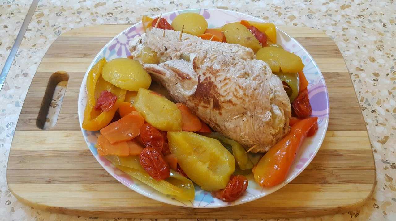 Кабачки фаршированные мясом с овощами, запеченные в духовке — самые вкусные рецепты