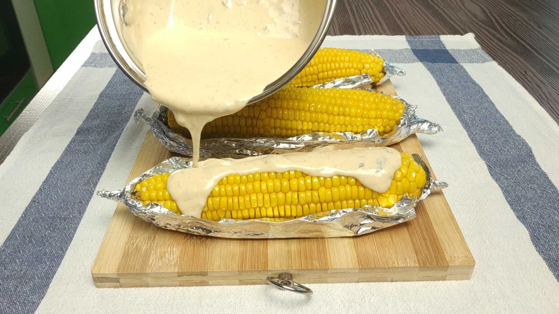 Как сварить кукурузу в початках? быстро и вкусно в домашних условиях